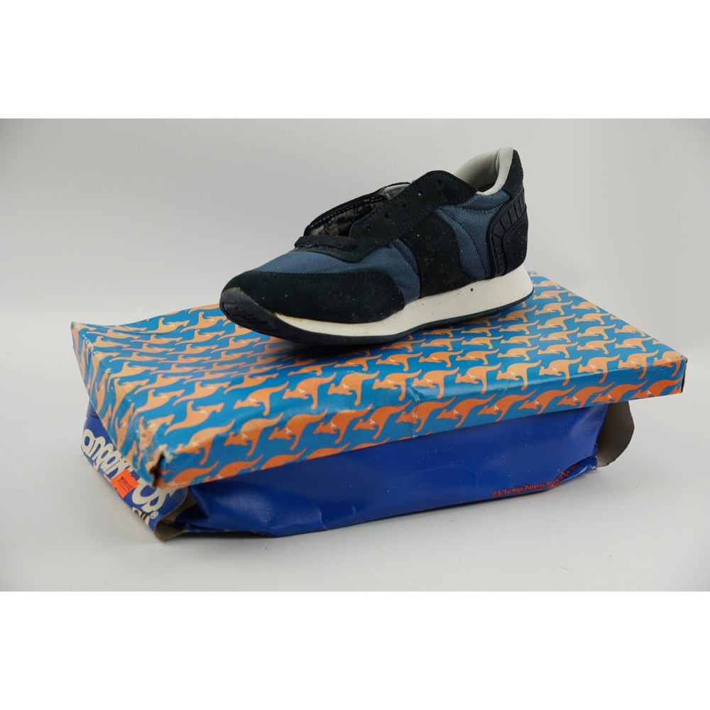 VIntage 1985 KANGAROOS Shoes Patriot Lace, Navy Blue, Size 3-1/2, New Old Stock